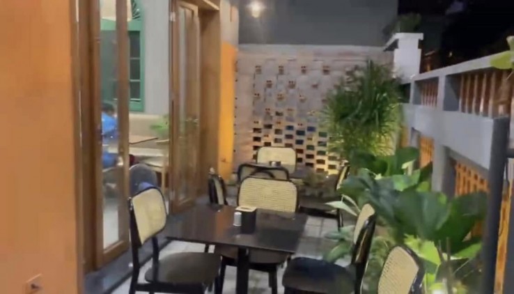 Cho thuê MBKD Hàng ăn, Cà Phê, Salon 25 Trần Quốc Hoàn, 120m2, 1 tầng, 30 Triệu (có TL)